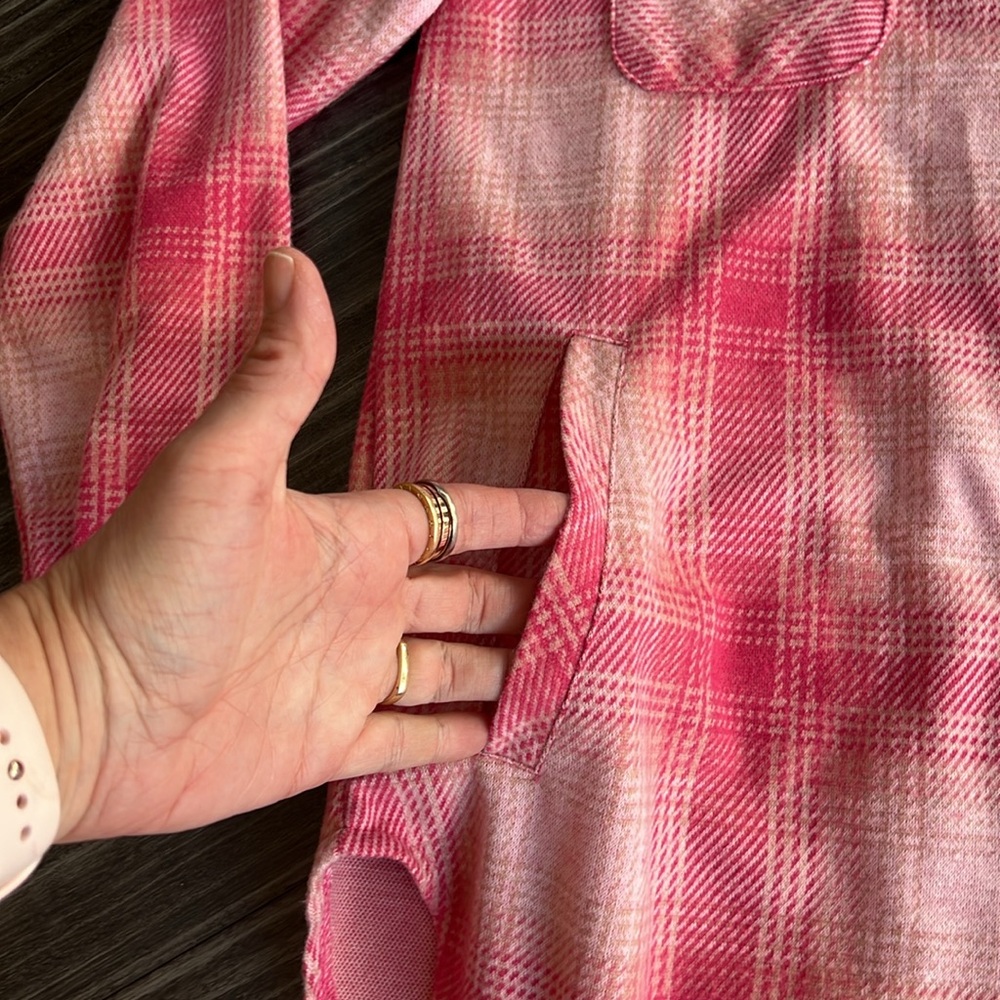 Fornia plaid Shacket - Picture 5 of 7